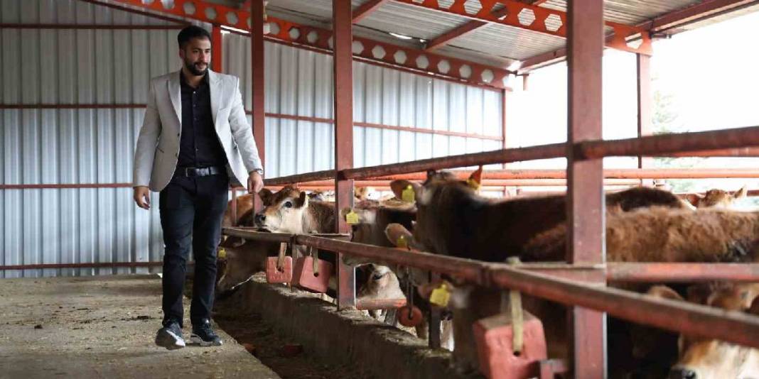 20 yaşında dede mesleğini devraldı, patron oldu: ‘Sevdiğiniz işi yapın, gerisi önemsiz’ 1